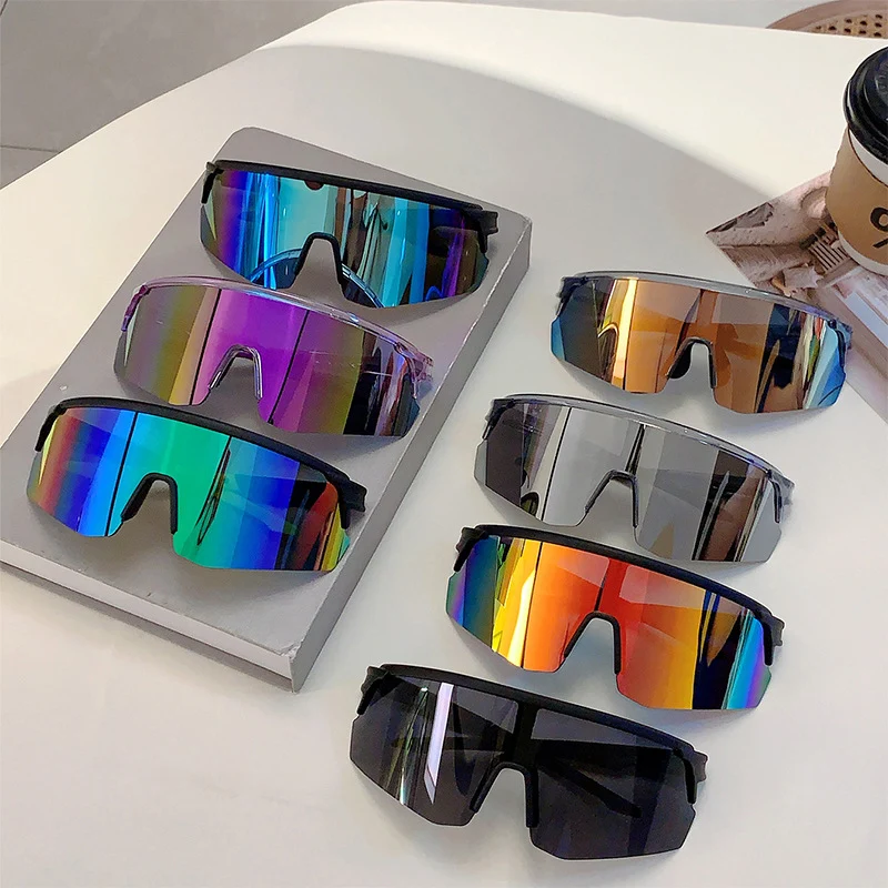 Unisex Skanto Performance Sportsonnenbrille mit Vollvisierlinse und bruchsicherer Polycarbonatlinse Skanto