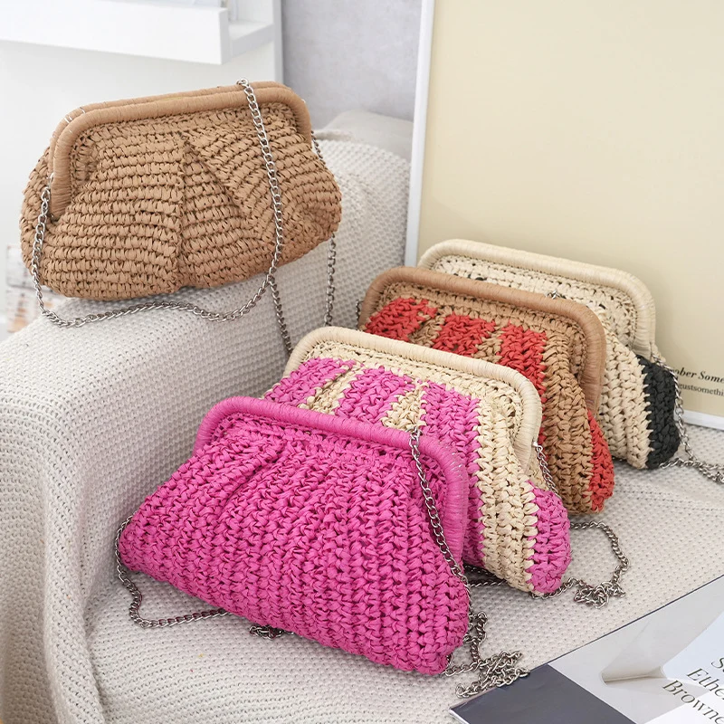 Moderne Handtasche mit lockerem Faltdesign Skanto