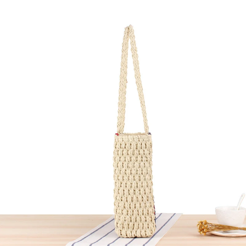 Strandtasche im modernen Design mit dekorativen Streifen Skanto