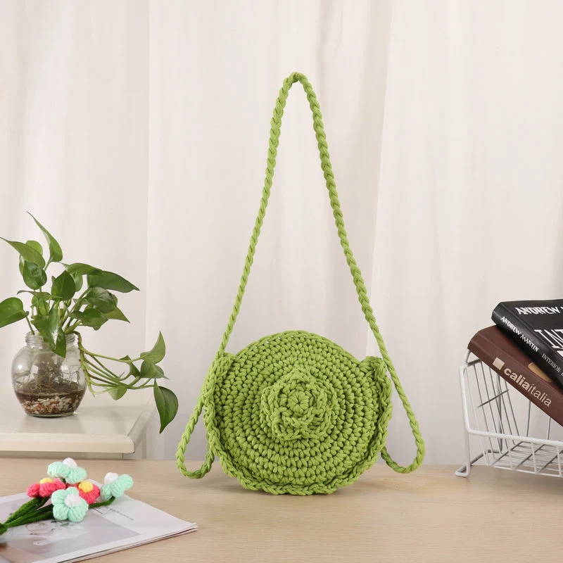 Handgefertigte Umhängetasche mit einzigartigem Blumenmuster Skanto