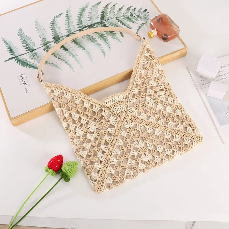 Handgefertigte Makramee-Schultertasche im stilvollen Design Skanto
