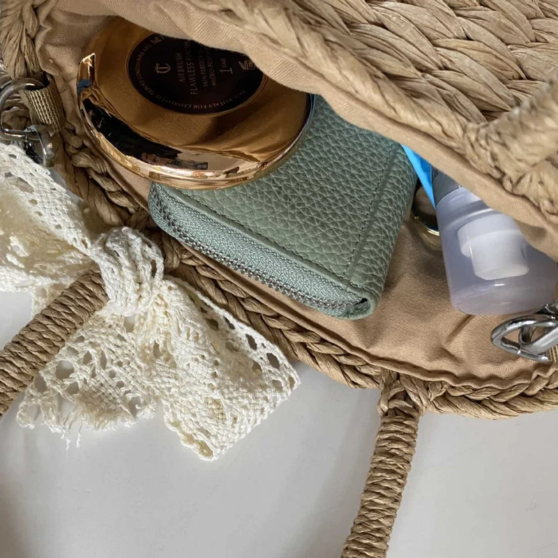 Verspielte Netztasche mit Spitzenbesatz Skanto