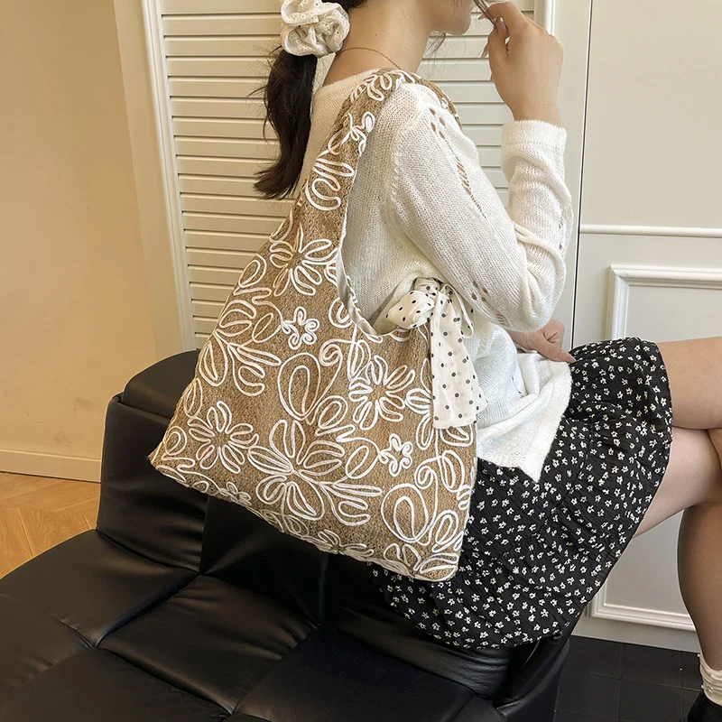 Elegante und handgefertigte Einkaufstasche Skanto
