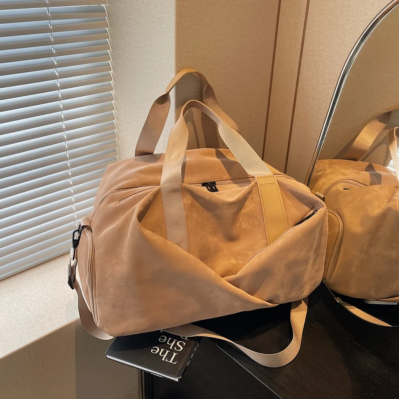 Vielseitige Sport- und Reisetasche Skanto für Damen