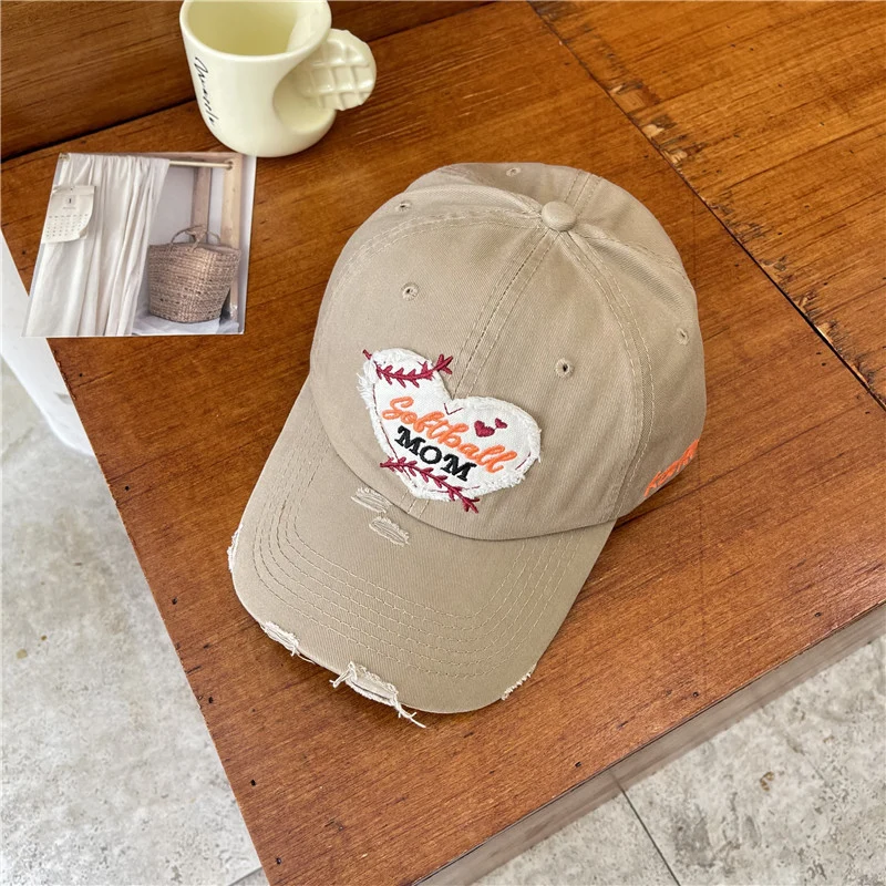 Damen Baseball Cap mit Softball Mom Patch im Used-Look Skanto