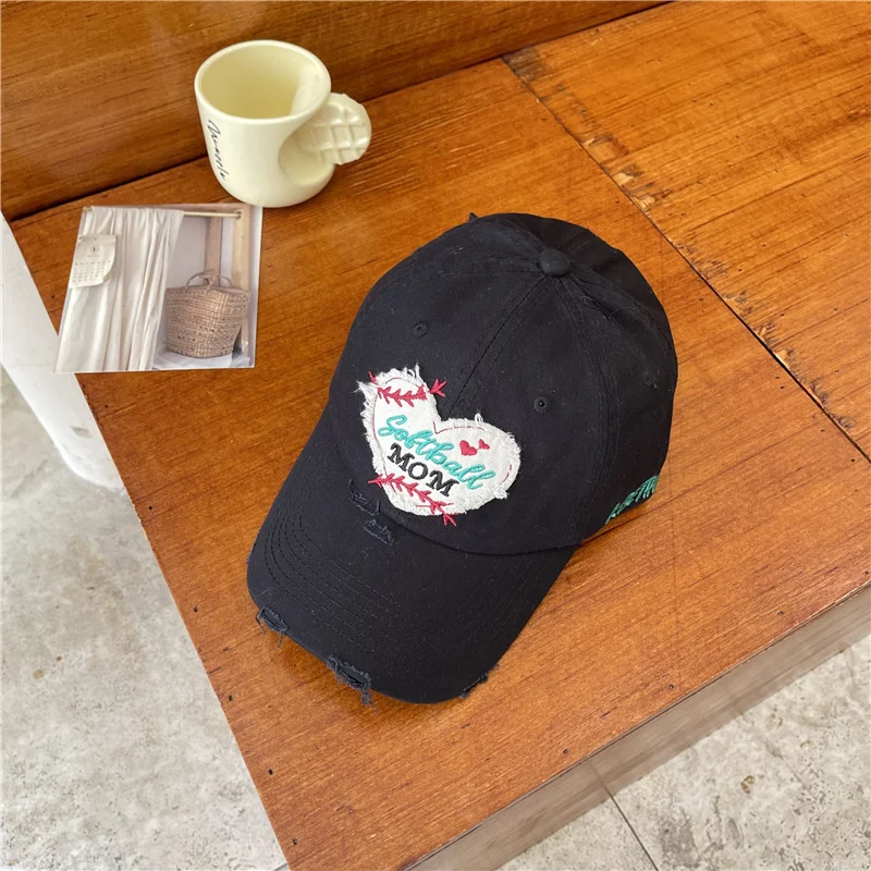 Damen Baseball Cap mit Softball Mom Patch im Used-Look Skanto