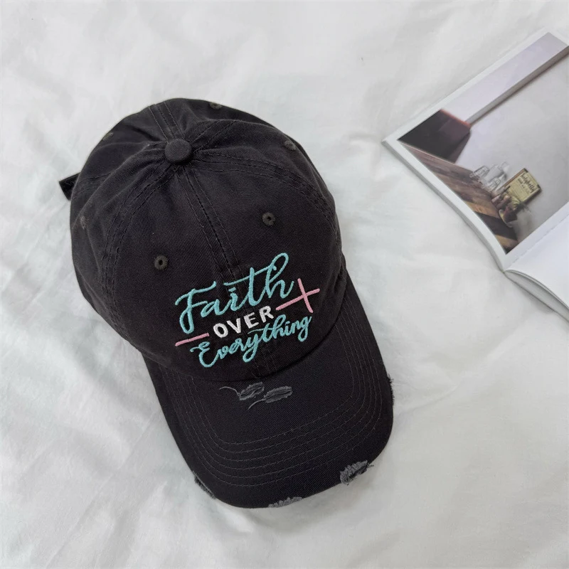Damen bestickte Baseball Cap im Used-Look Skanto