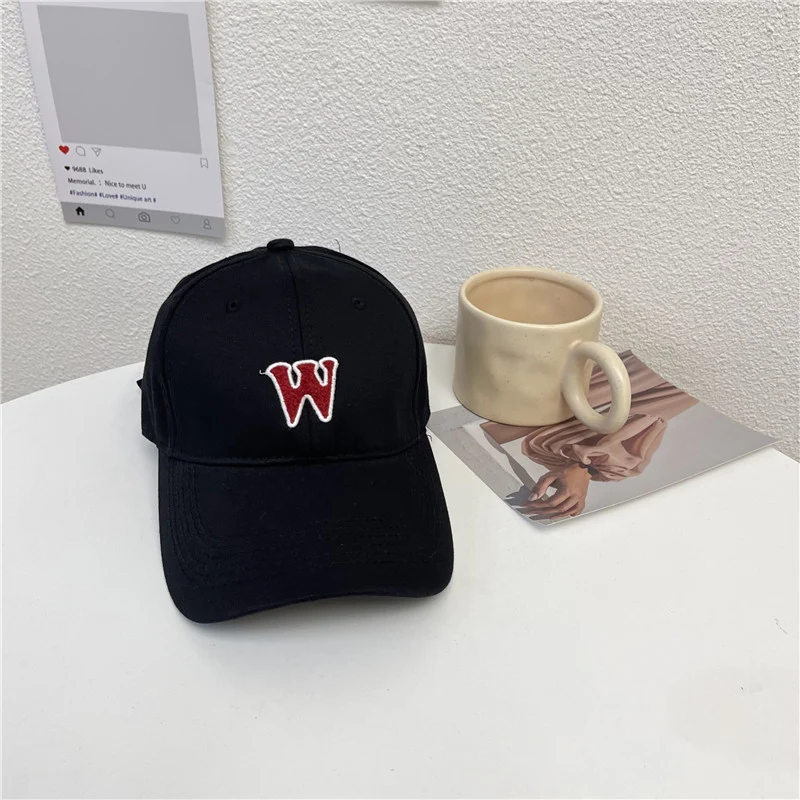 Klassische bestickte Baseballkappe für Damen Skanto