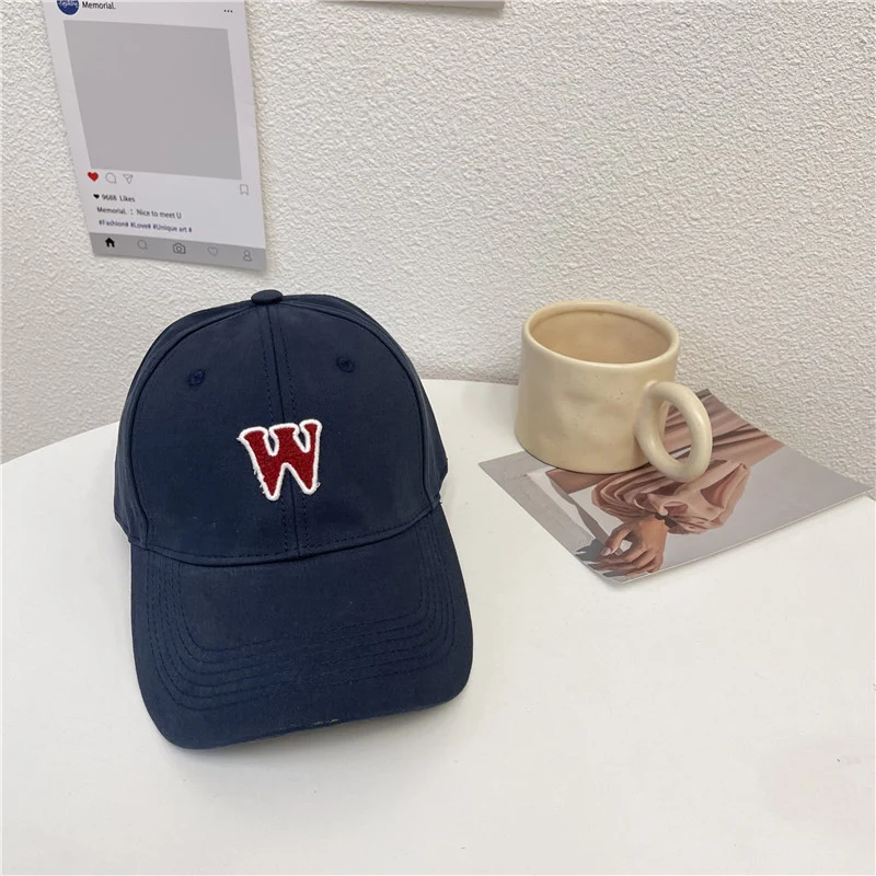 Klassische bestickte Baseballkappe für Damen Skanto