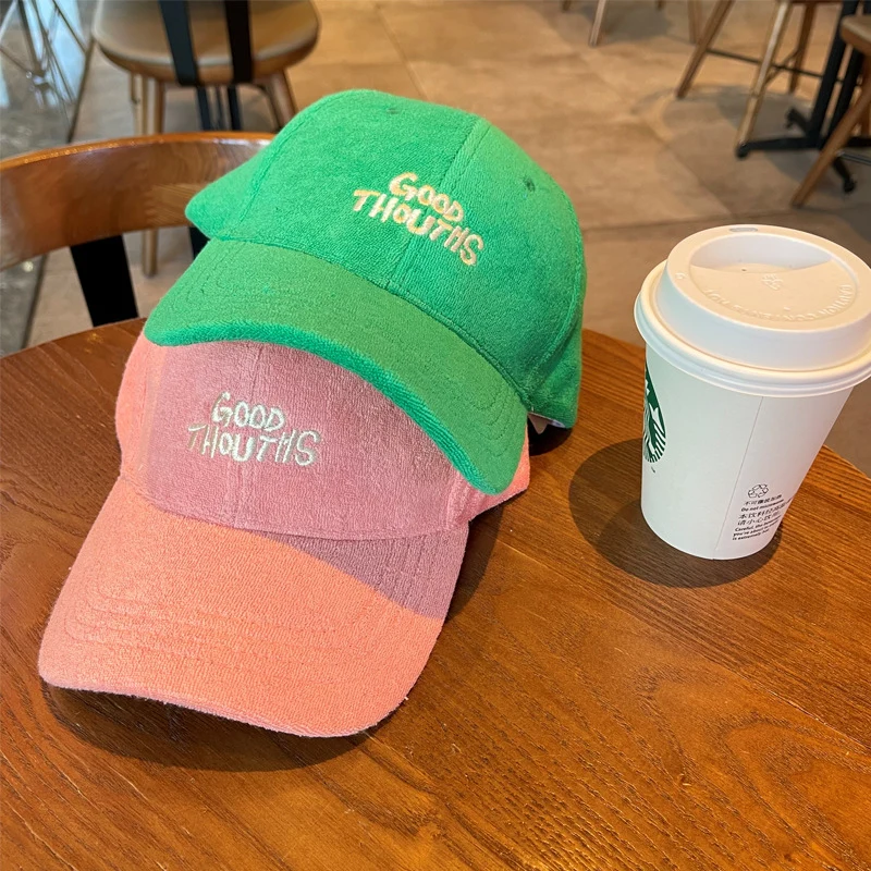 Damen Freizeit-Cap mit Grafik-Stickerei Skanto