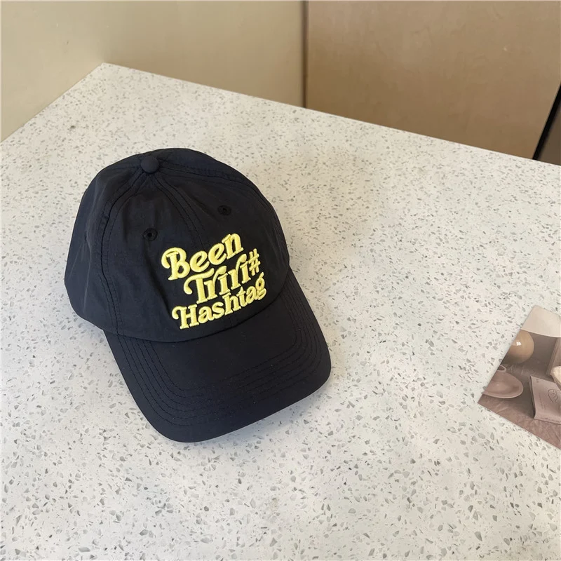 Damen Baseballkappe mit Grafik-Stickerei Skanto