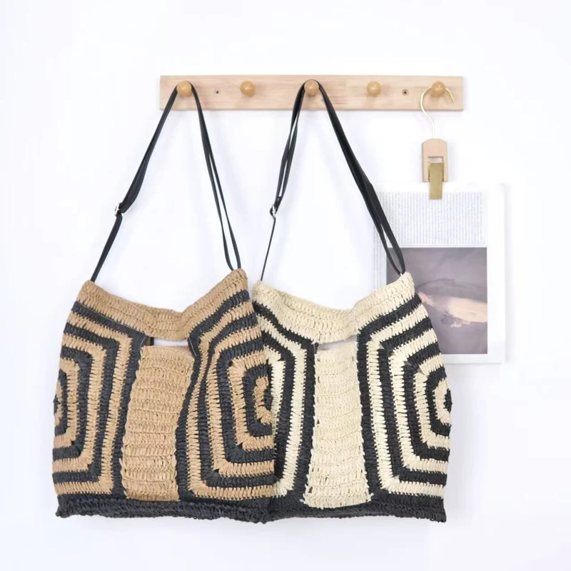 Praktischer Shopper aus Naturmaterial mit grafischem Design Skanto