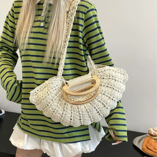 Handtasche mit Holzgriff Skanto
