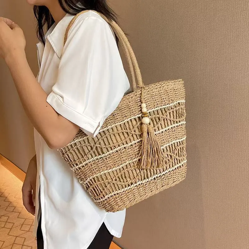 Handtasche mit geflochtenen Details Skanto