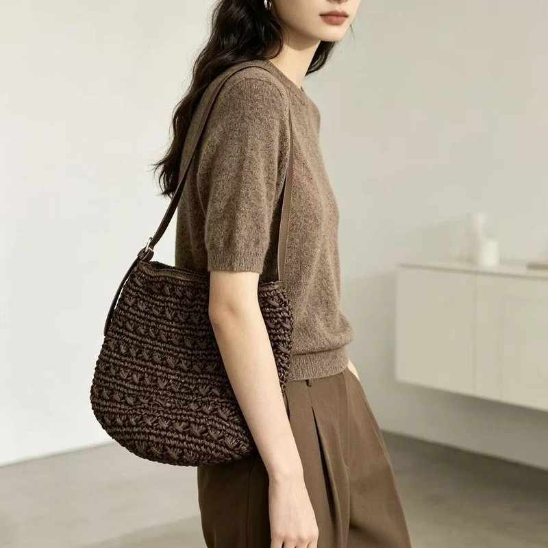 Handtasche mit modernem Flechtdesign Skanto