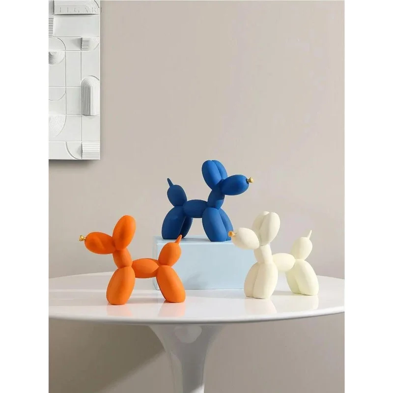 Haku – Ballonhund-Figur mit goldenen Augen | Skanto