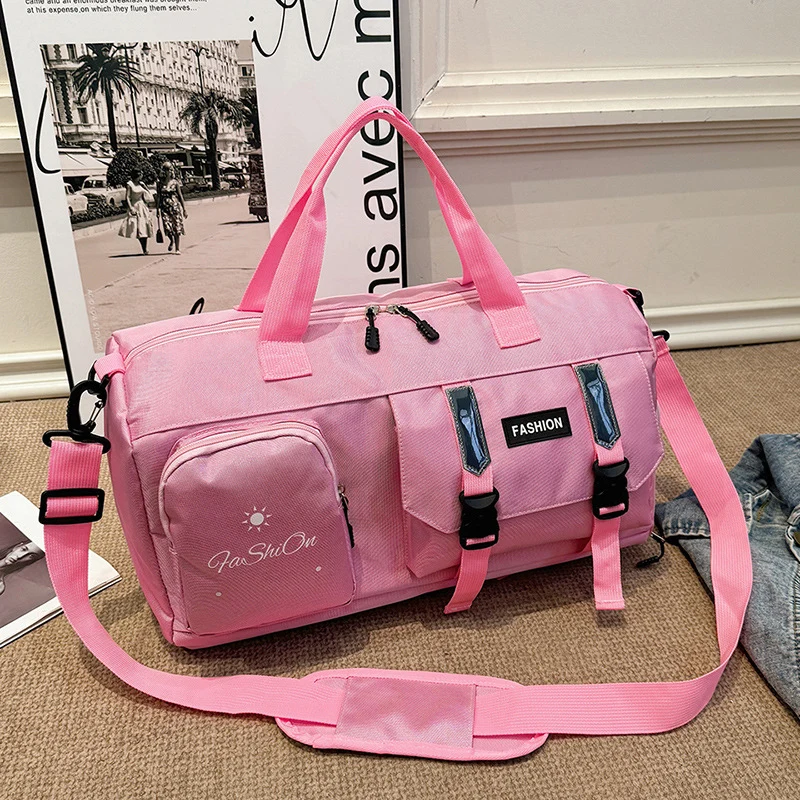 Sportliche Reisetasche für Damen mit vielfältigen Verstaumöglichkeiten Skanto