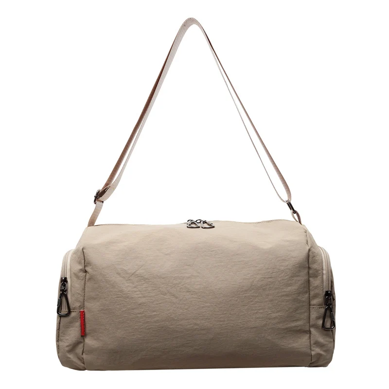 Sportliche Reisetasche für Damen mit mehreren Fächern Skanto
