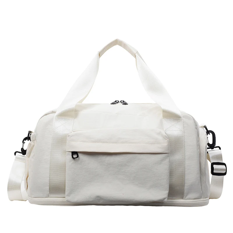 Sportliche Reisetasche für Damen mit cleverem Ventilator-Design Skanto