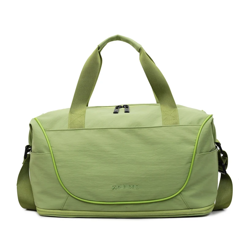 Sportliche Reisetasche für Damen mit geräumigem Innenraum und verstellbarem Schultergurt Skanto