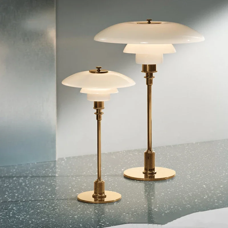 Nordische Glas-Schreibtischlampe – Minimalistische LED-Schreibtischbeleuchtung, modern & elegant, ideal für Büro & Wohnzimmer | Skanto