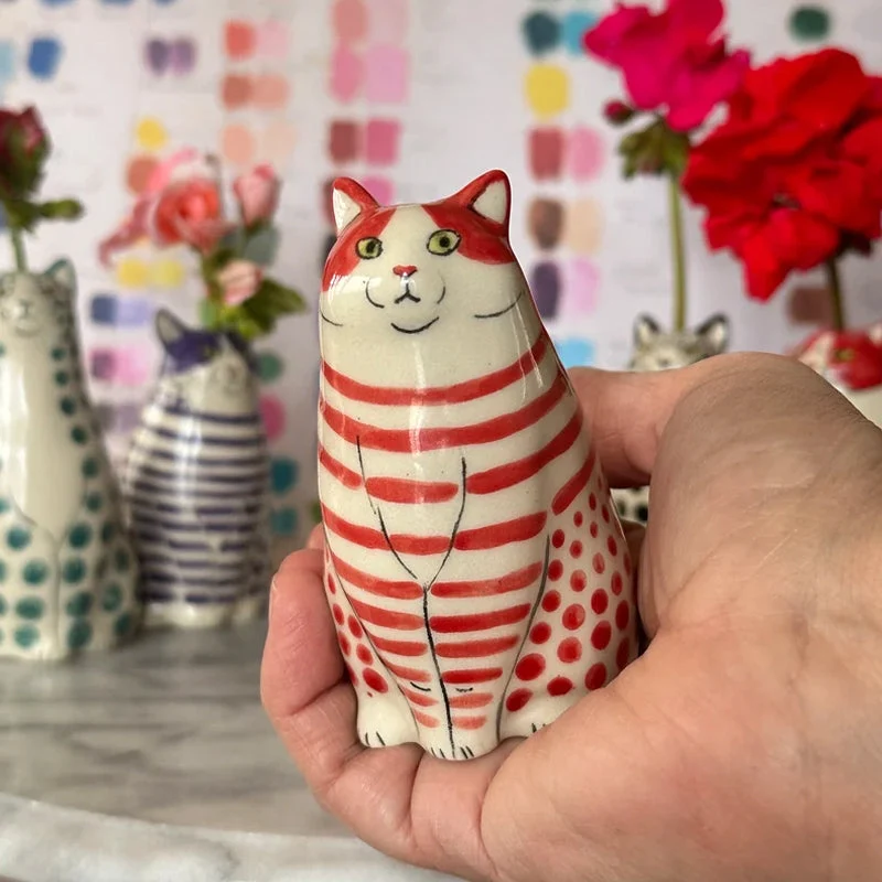 Skanto | Gepunktete Katzenvase