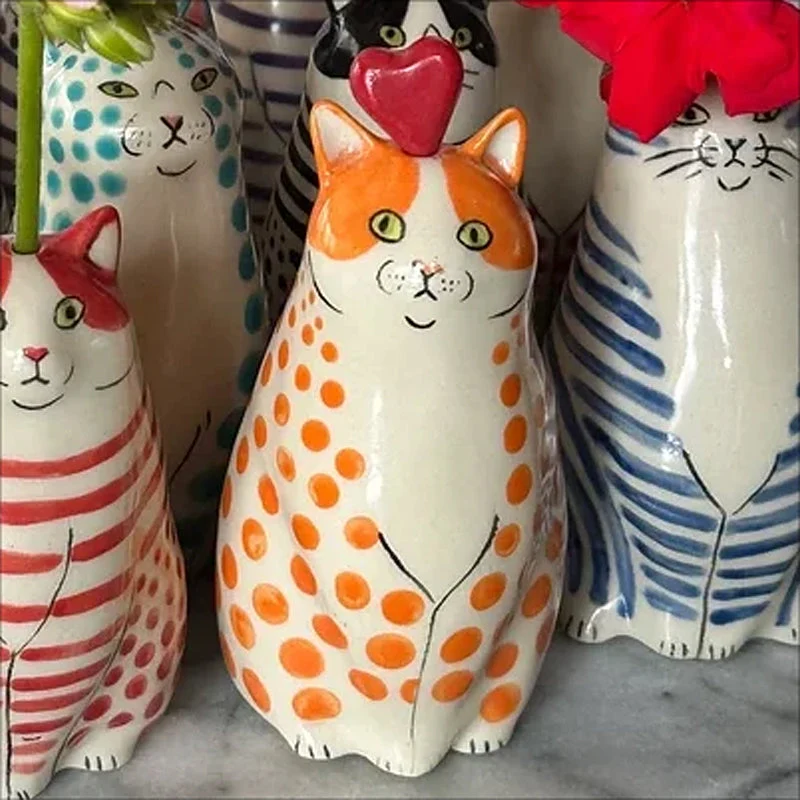 Skanto | Gepunktete Katzenvase