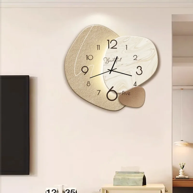 Moderne Design-Wanduhr für das Wohnzimmer – Stilvolle, geräuschlose Wanduhr für elegante Raumdekoration | Skanto