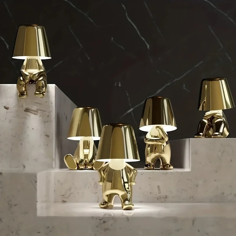 Moderne LED-Tischlampe im skulpturalen Design – Dekorative Statuettenlampe für das Wohnzimmer | Skanto