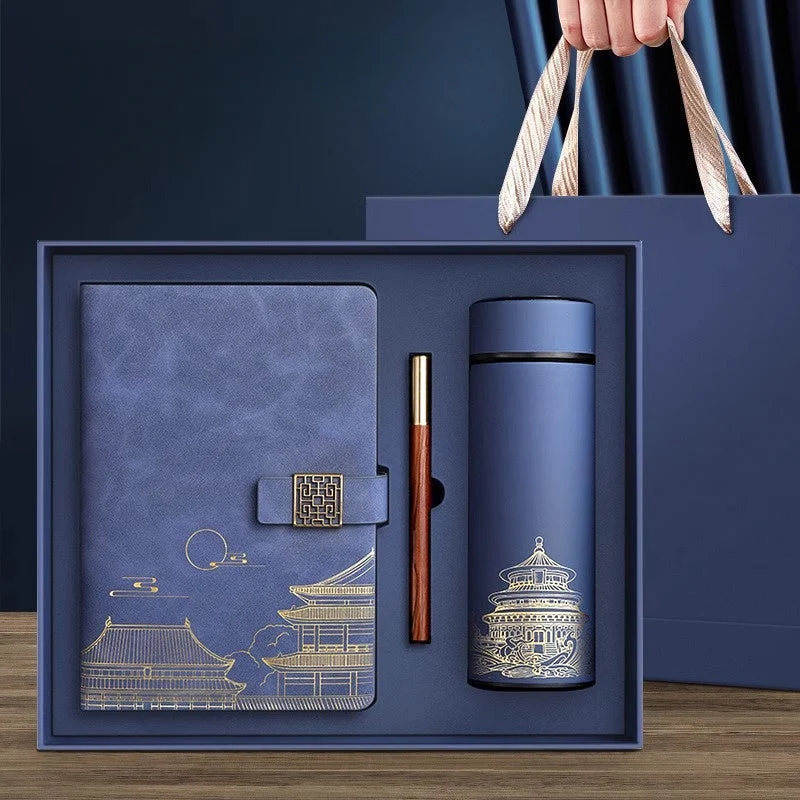 Imperia Luxe Geschenkset – Notizbuch, Thermosflasche und Stift in Geschenkbox | Skanto