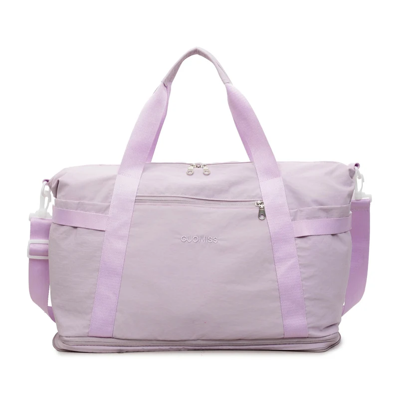 Sportliche Reisetasche für Damen mit praktischen Fächern Skanto