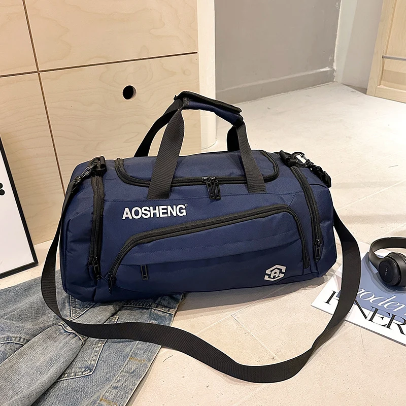Sportliche Reisetasche für Damen mit praktischen Fächern Skanto