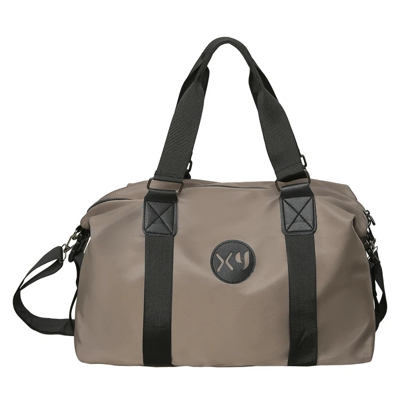 Sportliche Reisetasche für Damen mit praktischem Schultergurt Skanto