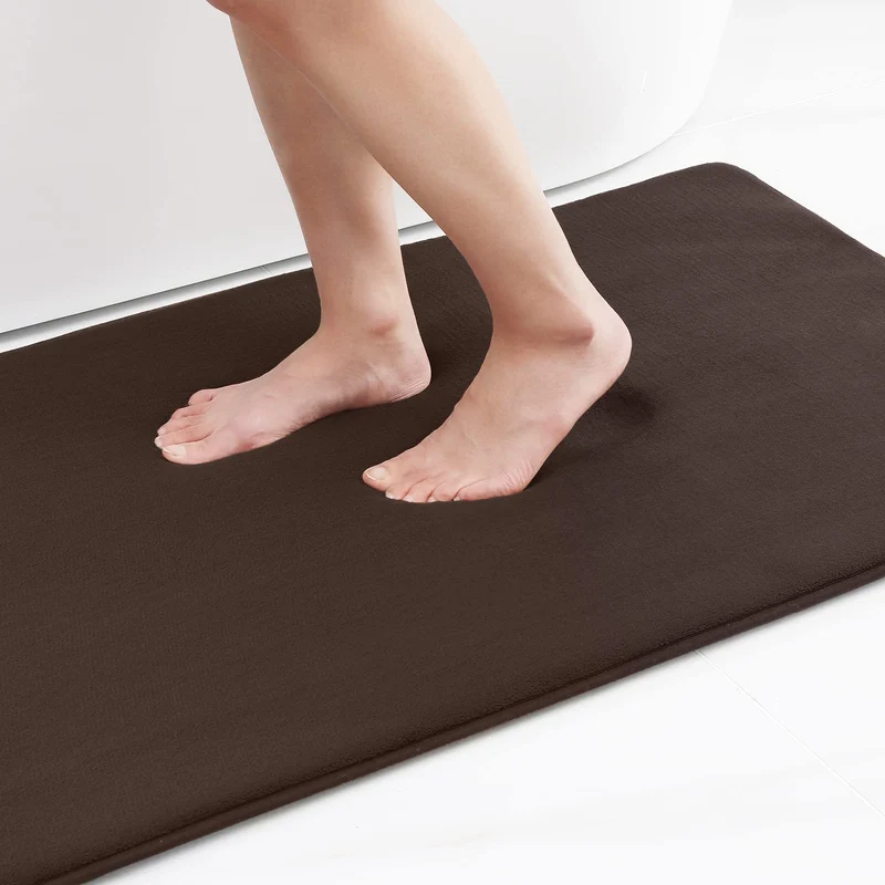 Skanto | Schnell Saugfähige Rutschfeste Memory Foam Badematte
