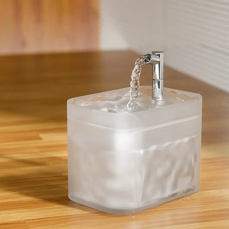 Automatischer Haustier-Wasserspender | Sauberes, kontinuierliches Wasser für Ihren pelzigen Freund | Skanto