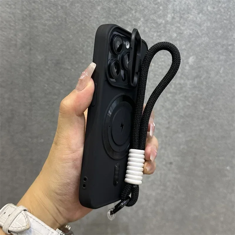 Skanto | Magnetische weiche Armband-Linsenschutz-iPhone-Hülle