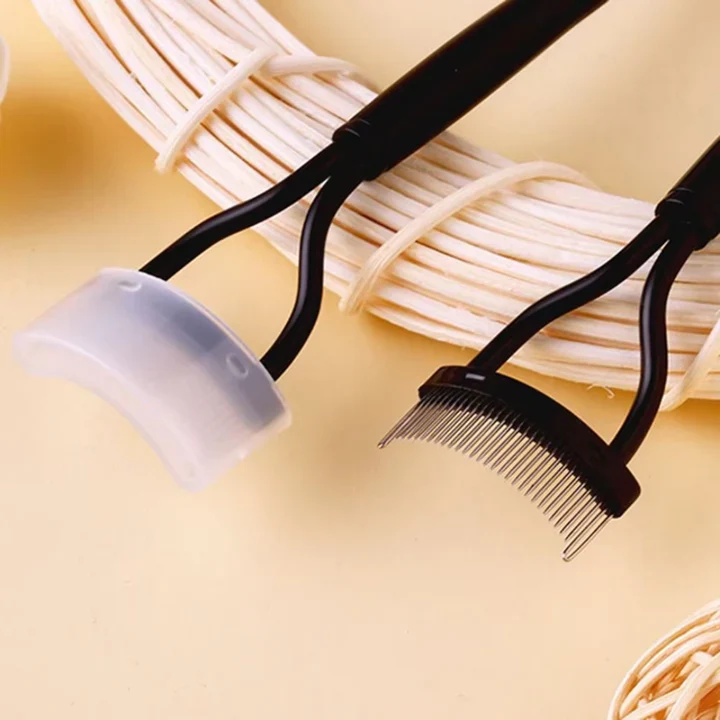 Präzisions-Wimpernkamm & Separator für makellose Wimpern