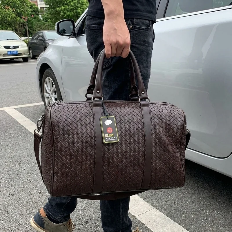 Waterproof Large Capacity Multifunction Shoulder and Hand Luggage